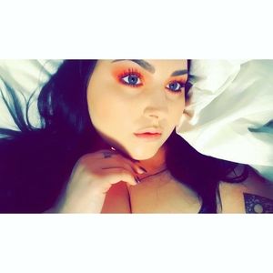 Meet your Posher, Miranda